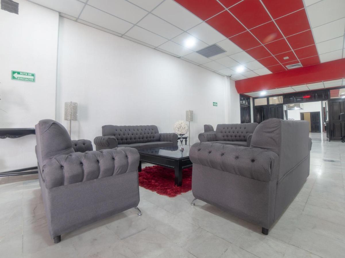 Capital O Hotel Casa Real Celaya Celaya  Extérieur photo